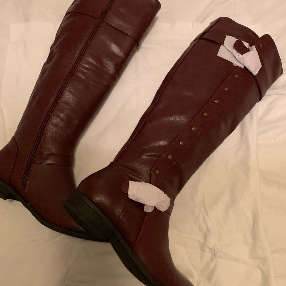 NWB boots